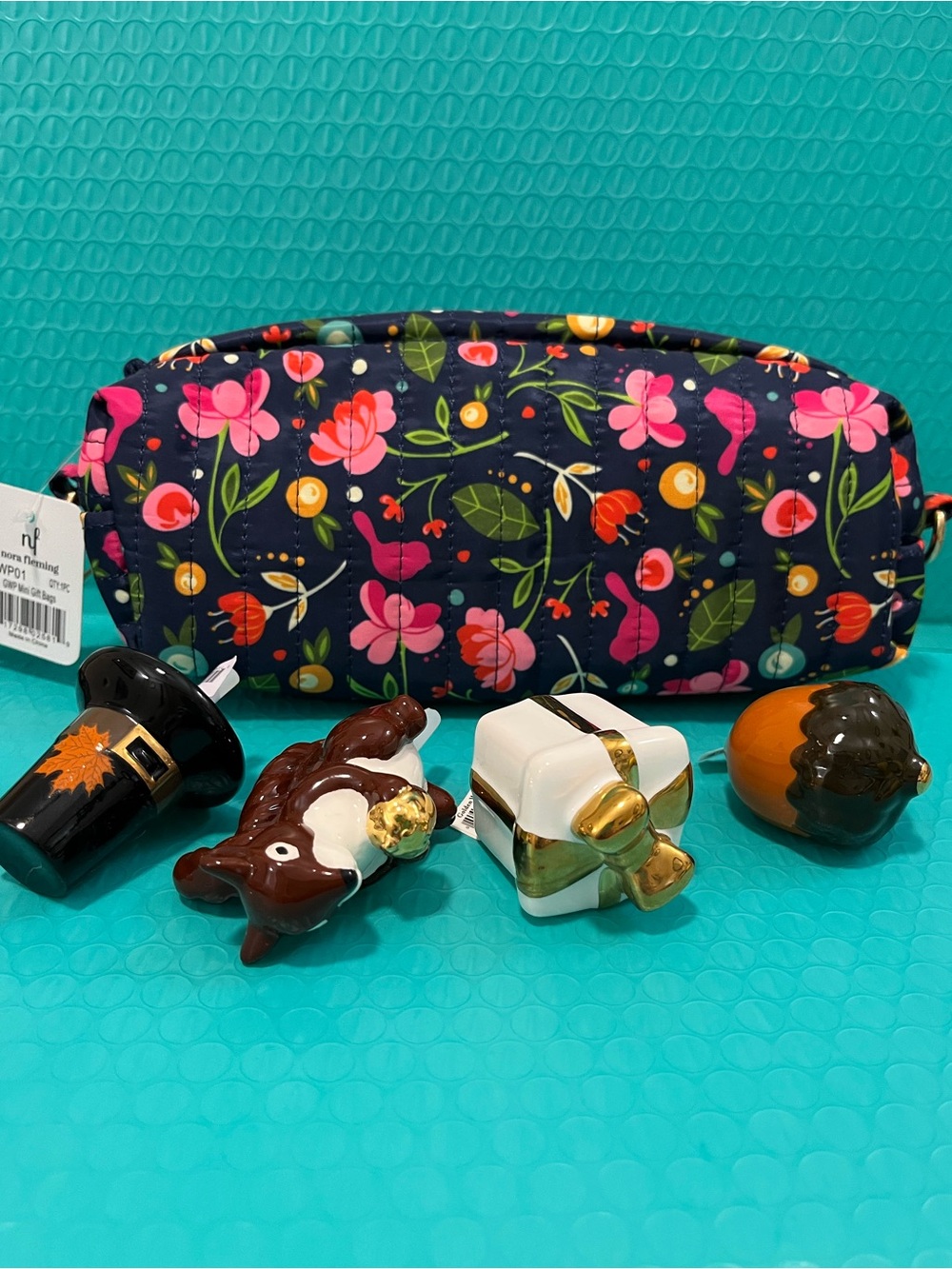 Nora Fleming 4 Minis  Acorn   White Gift. Squirrel. Pilgrim Hat plus Mini Bag